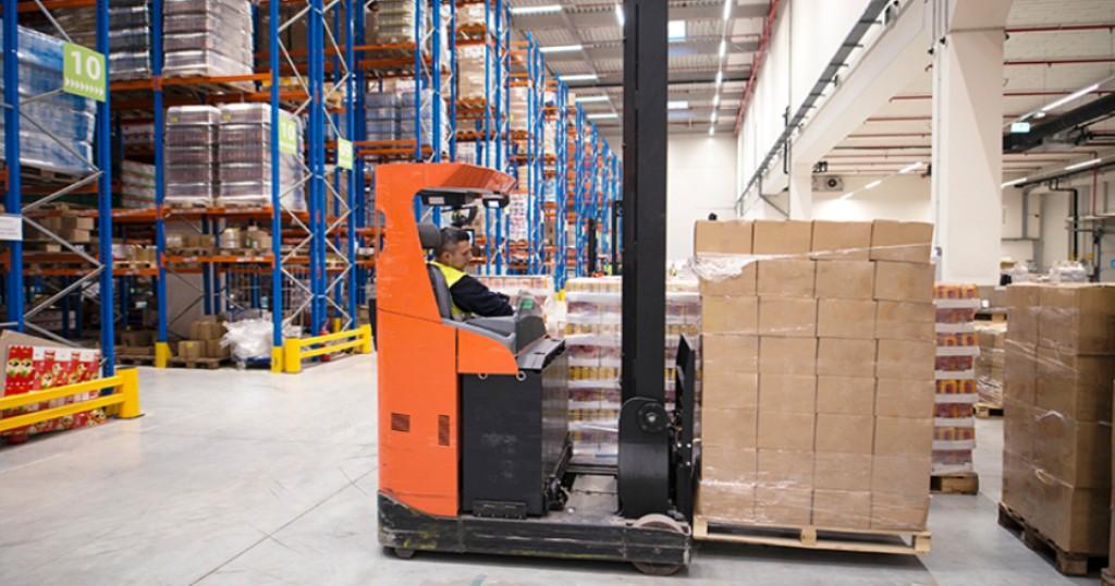 Logistics:  warehousing and consolidation services